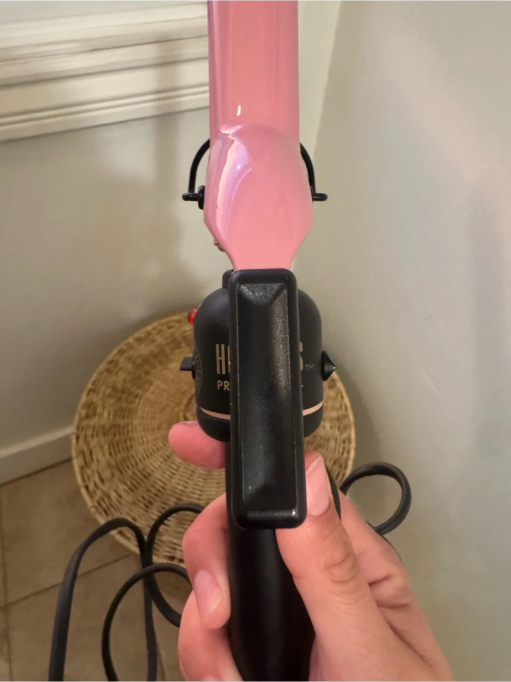 Hot Tools Pink Titanium Curling Iron Wand 1
